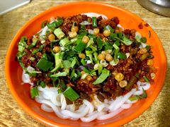 鸡肉拌米粉-玲玲米粉·新疆现炒米粉(大十字总店)