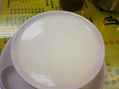 蛋白炖鲜牛奶-澳洲牛奶公司(佐敦店)
