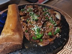 -蜜桃餐厅·伴山(湖滨商业街店)