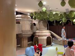 -水桶王国主题餐厅·聚会·生日派对·亲子活动·家庭套餐(亚龙湾希尔顿店)