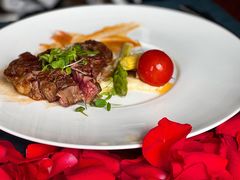 碳烤澳洲西冷牛排-YUE·6·西式融合餐厅(外滩六号店)