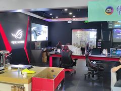 -ROG玩家国度(烟台众诚店)