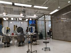 -5M HAIR SALON