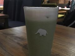 -雨舍咖啡(汉神购物广场咖啡街区店)