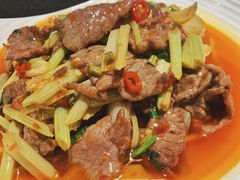 -万重锦·人文川菜馆(骡马市店)