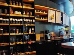 -星巴克臻选(成都来福士店)