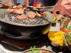 -草家酱蟹炭火烤肉店(珲春南路一店)