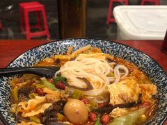 -粉家柳州螺蛳粉(杨宅路店)