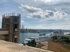 -上巴拉卡花园和下巴拉卡花园