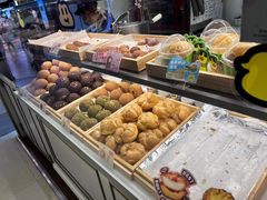 -西树泡芙(湖滨银泰in77B区店)