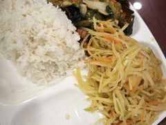 -聚德华天护国寺小吃(甜水园店)