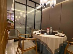 -闫府私房菜·百年鲁菜(恒隆店)