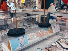 -潘多拉眼镜·蔡司依视路明月(潘家园店)