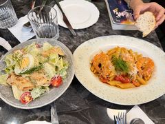 -LESCEDARS Brasserie Bistro香柏树
