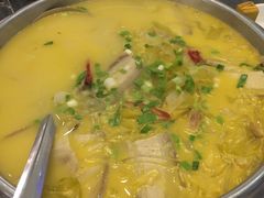 酸菜炖咸肉-胶东人家(奥体中心店)