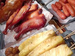 -蓉城四海黑牛烤肉海鲜自助餐厅(宜兴宝龙店)