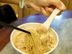 鲜肉云吞面-恩宁刘福记(东华东路店)