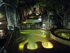 -海口观澜湖火山温泉谷