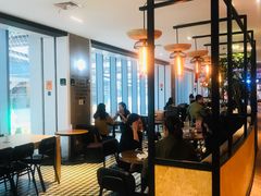 大堂-查特花园美食广场(西单大悦城店)