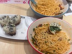 -小杨生煎(浦江欢乐颂店)