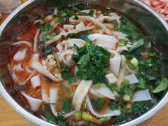 -遵义虾子张六羊肉粉(金码头店)