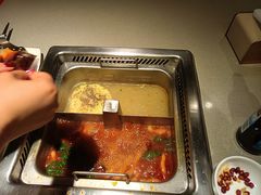 -海底捞火锅鲜切牛肉主题店(长寿路店)