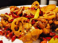 招牌大盆蛙-70后饭吧(府河街店)