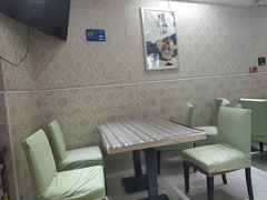 -丽丽三鲜螺蛳粉(田林路店)