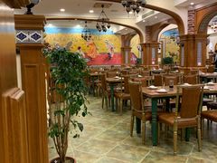 大堂-清真·玛丽亚新疆菜主题餐厅(浙江中路店)