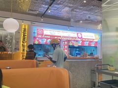 -黄记煌三汁焖锅(新佳丽江汉路店)