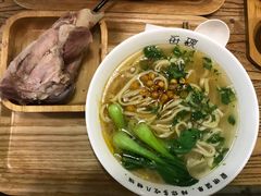 -每碗面馆(新鸿安大厦店)