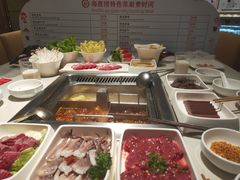 -海底捞火锅鲜切牛肉主题店(长寿路店)