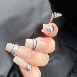 -兮奈ネイル美甲美睫·皮肤管理
