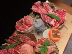 -铭牛烧肉·和牛海鲜自助(高新月牙湖店)