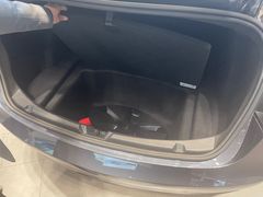 -TESLA 特斯拉(上海太古汇体验店)