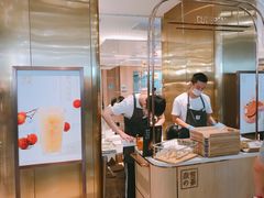 -奈雪的茶(湖滨银泰in77C区PRO店)
