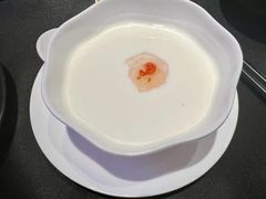 自制海石花酸奶-醉东Oriental House(静安嘉里中心店)