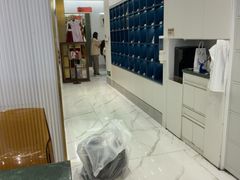 -海马体照相馆(环贸iapm大师爱情店)