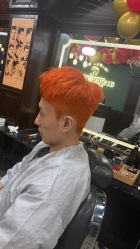 -海文先生国潮烫染男士理发馆