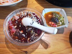 -野山舂·贵州现舂酸汤牛肉(鸿通城店)