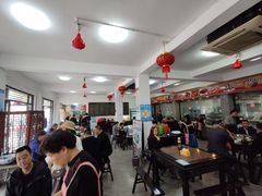 大堂-张一品食府