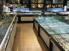 -明月眼镜(汇鑫源商厦店)