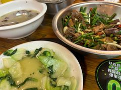 -日益森烧鸡公(资兴店)