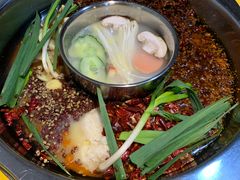 -周幺妹重庆老火锅(银泰城总店)