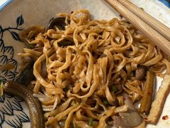 -镇南锅盖面馆(解放路店)