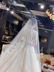 -艾米丽婚纱礼服