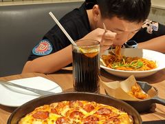 -必胜客(仲盛商城王安宇主题店)