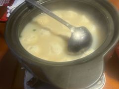 -魏铭鱼头捞饭(晋阳路店)