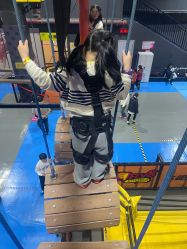 -飞吧潮玩运动蹦床游乐场