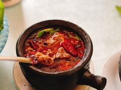 -虹兴砂锅店